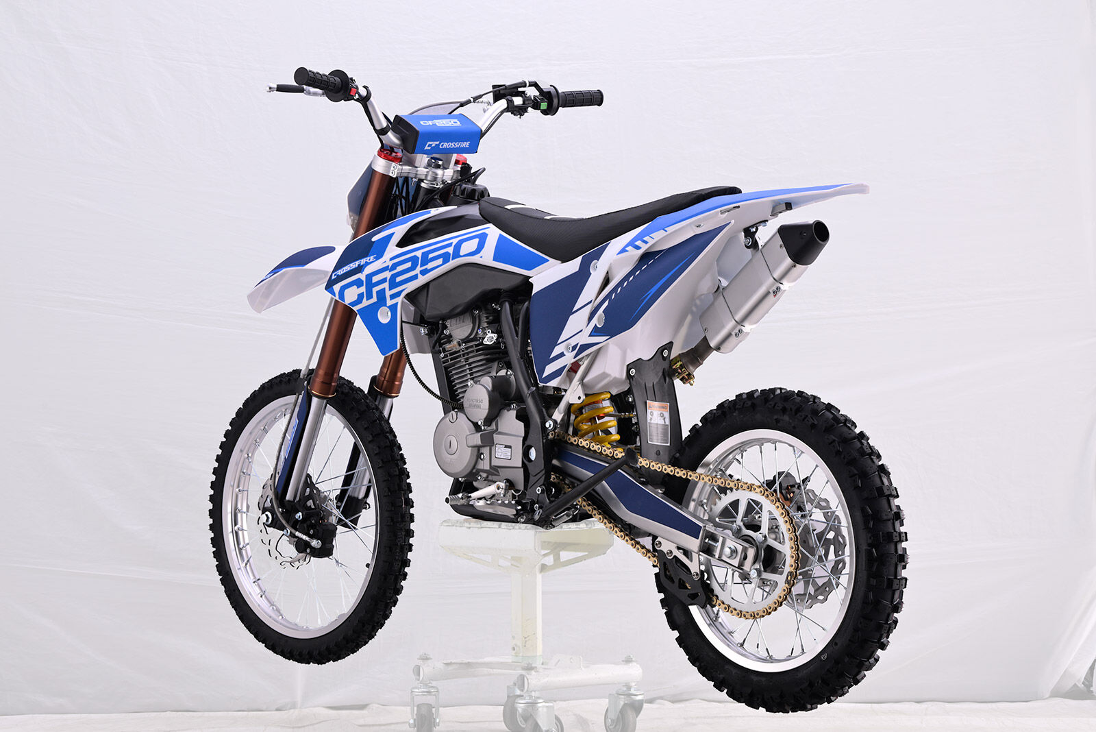 Crossfire CF250 | Affordable 250cc Dirt Bike with Electric Start 4