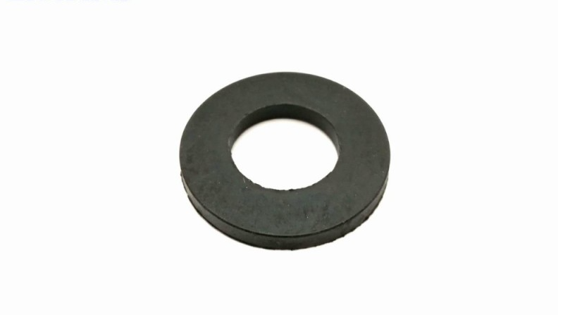SPACER RUBBER E5 X300
