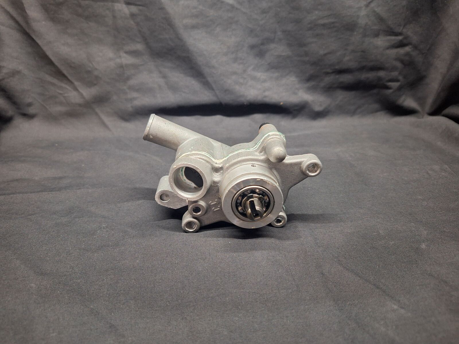 WATER PUMP ASSY 400GT X300