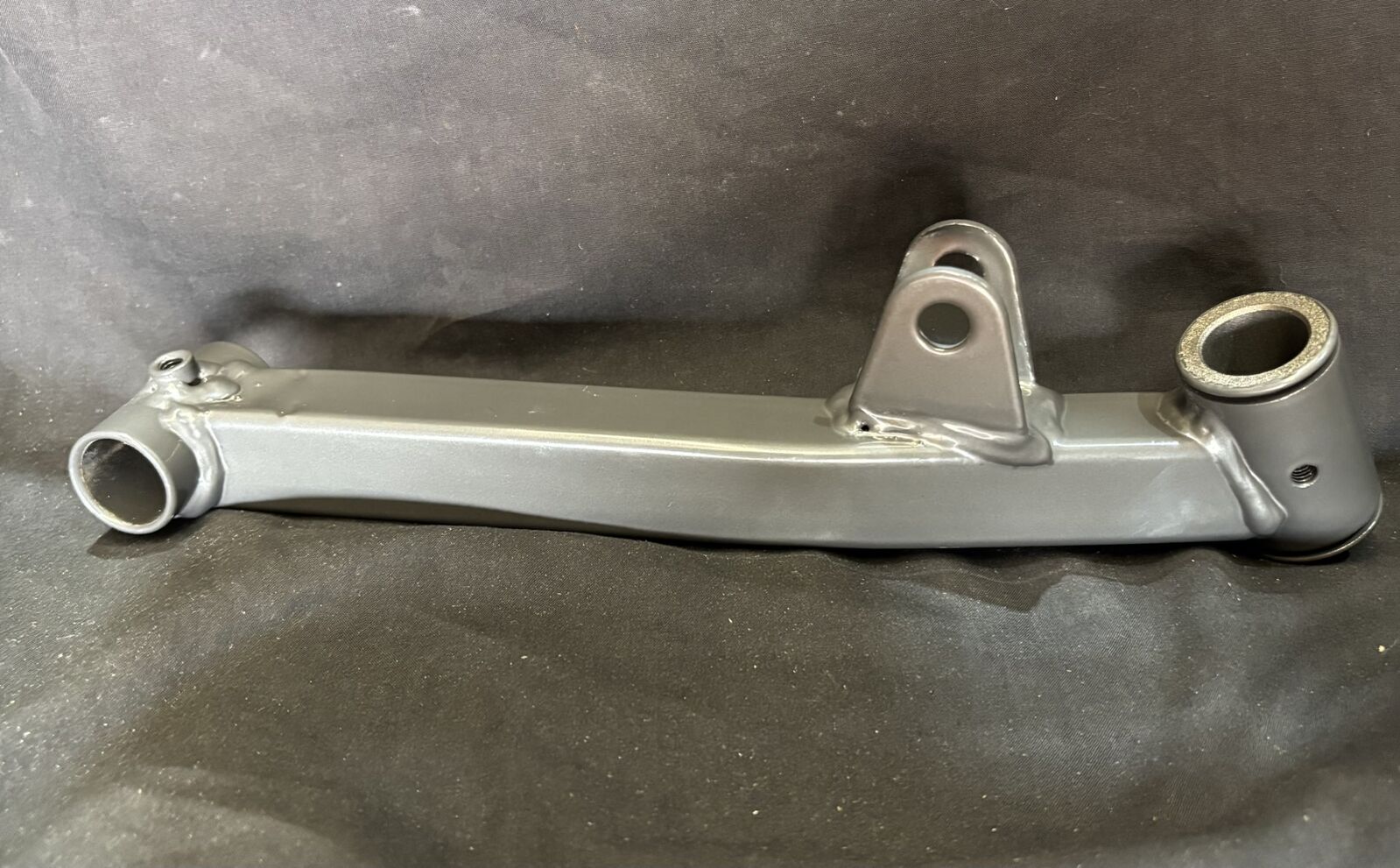 Left swing arm TREX110  (A -Arm)