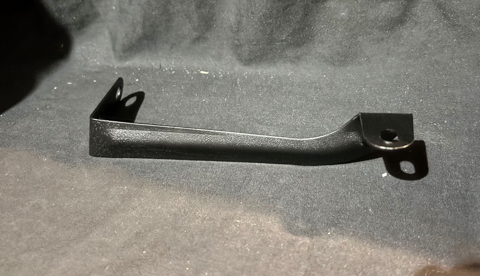 Rear body RIGHT bracket