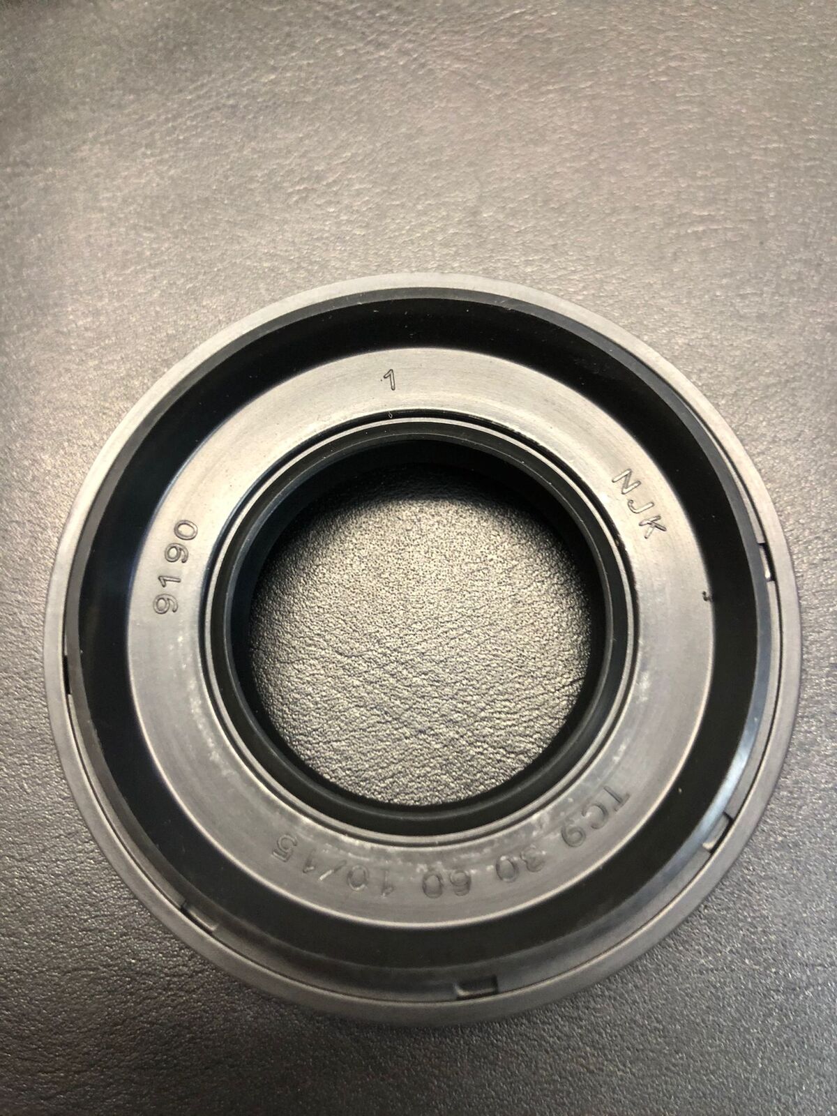OIL SEAL30X60X15