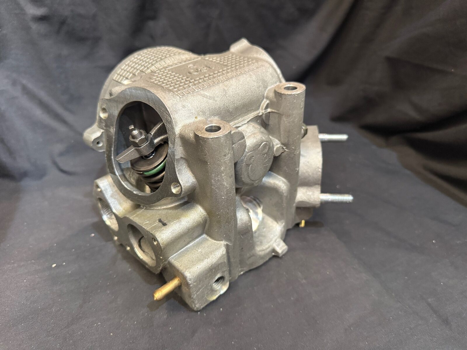 CYLINDER HEAD ASSY 400GT