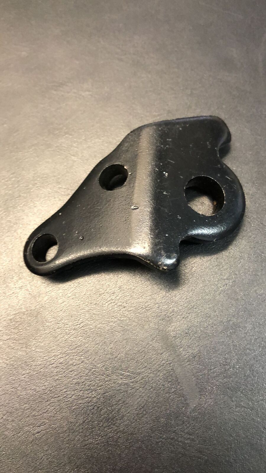 SIDE STAND RETAINING BRACKET CF250