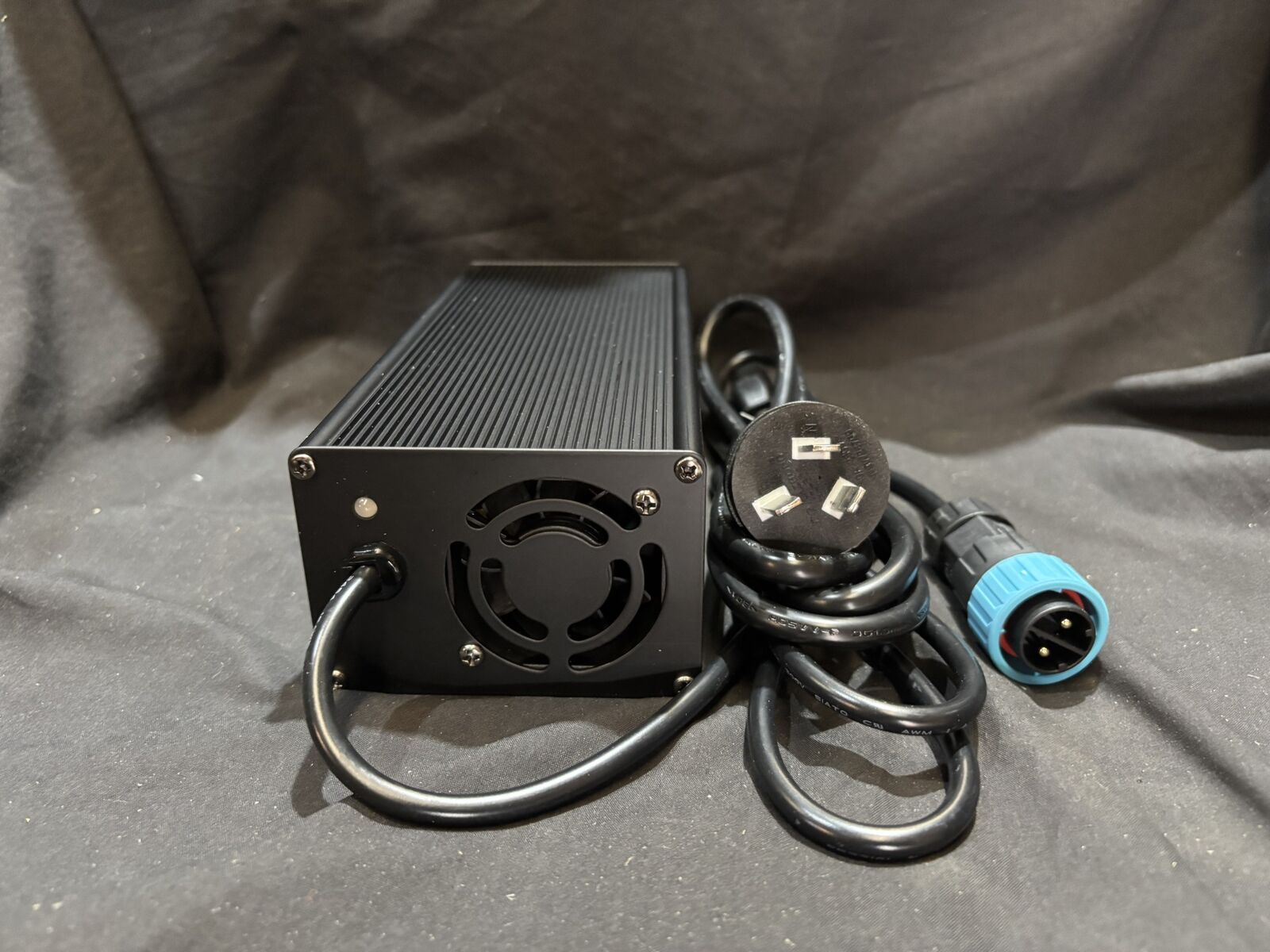 84V6A Lithium battery charger, Australian standard plug