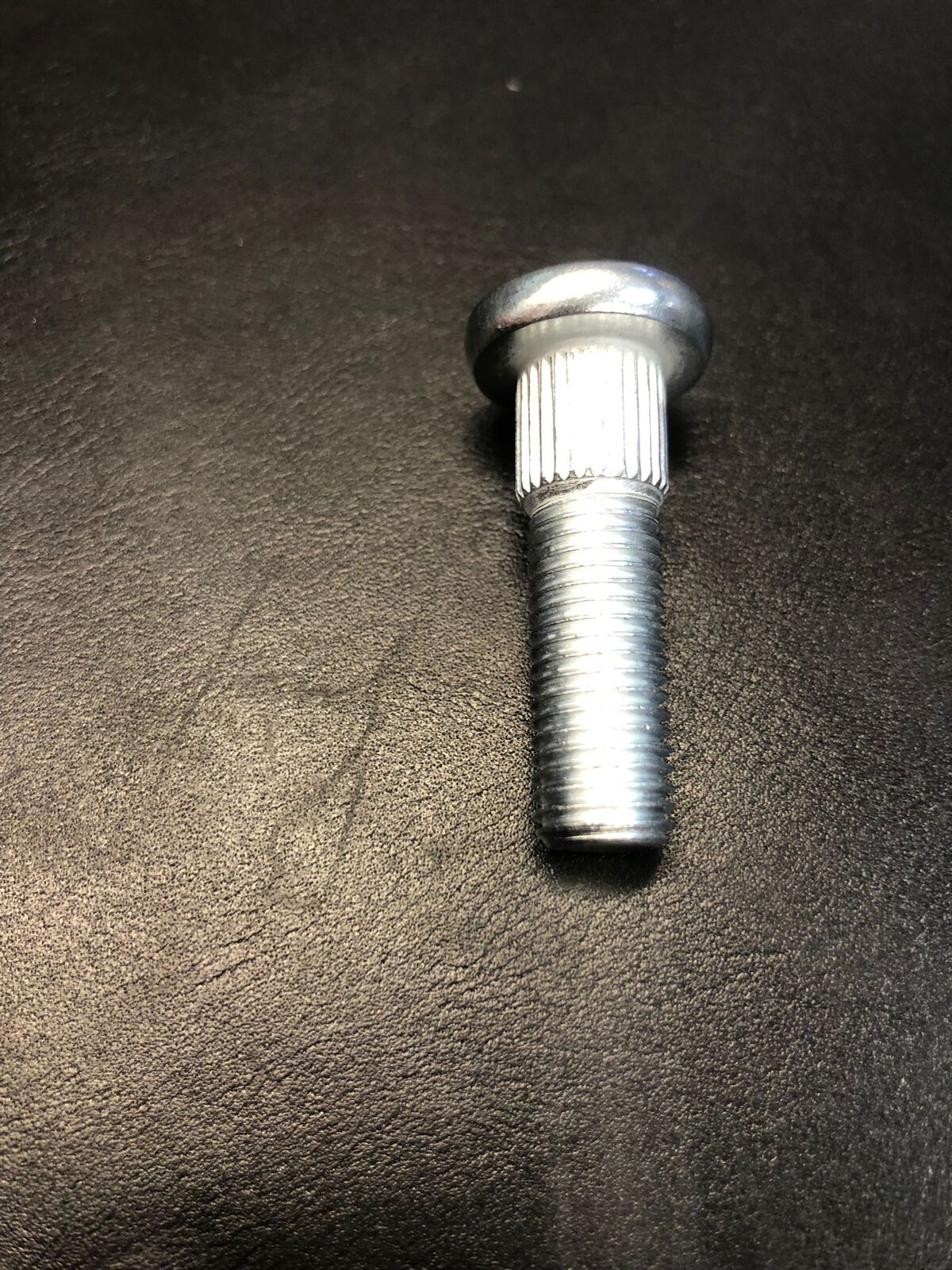 Bolt M10X1X25 Wheel Stud 400GT 600GT/550/570