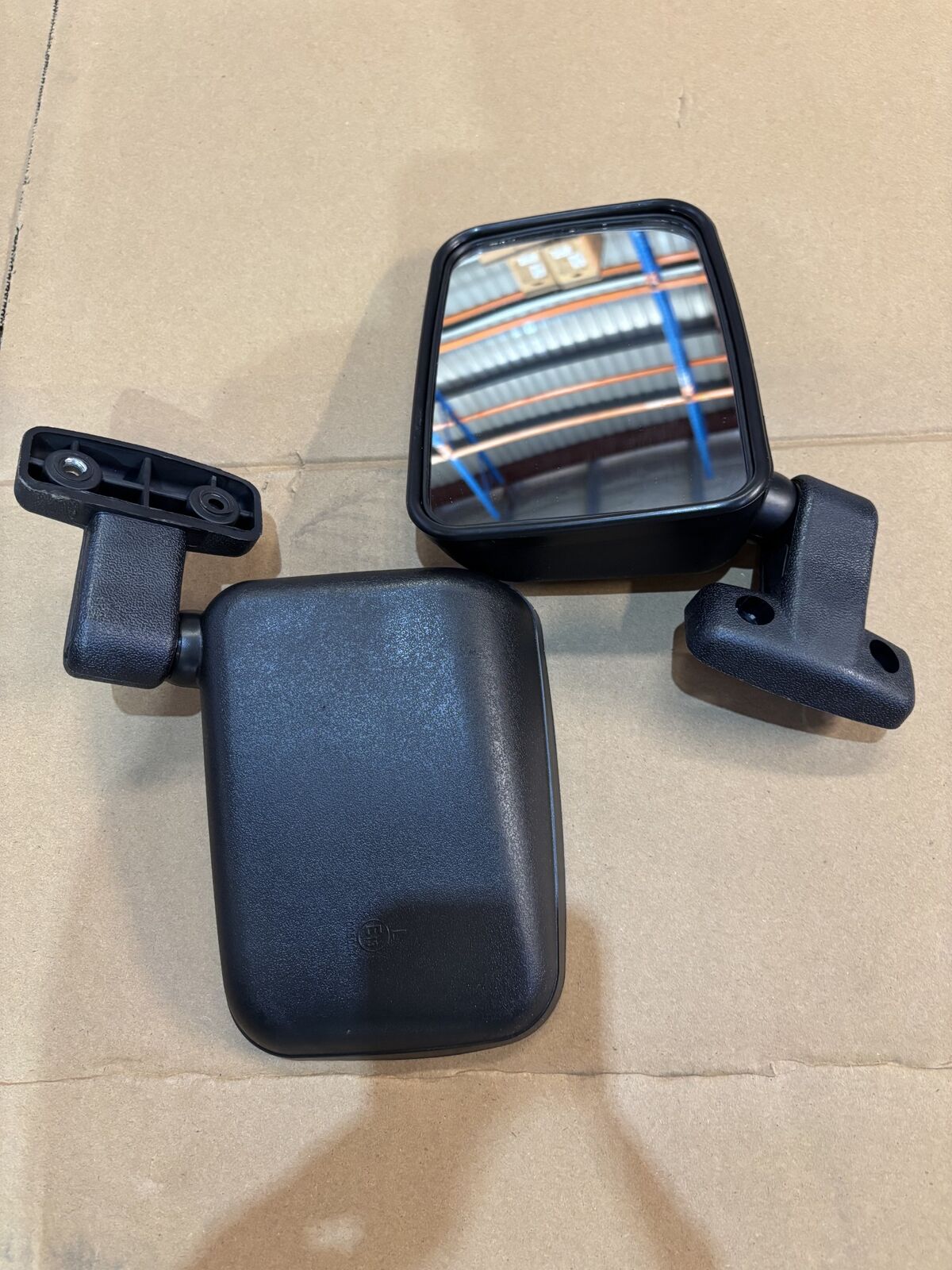 600GT/550 Rear View Mirror, RIGHT (COMES AS PAIR)