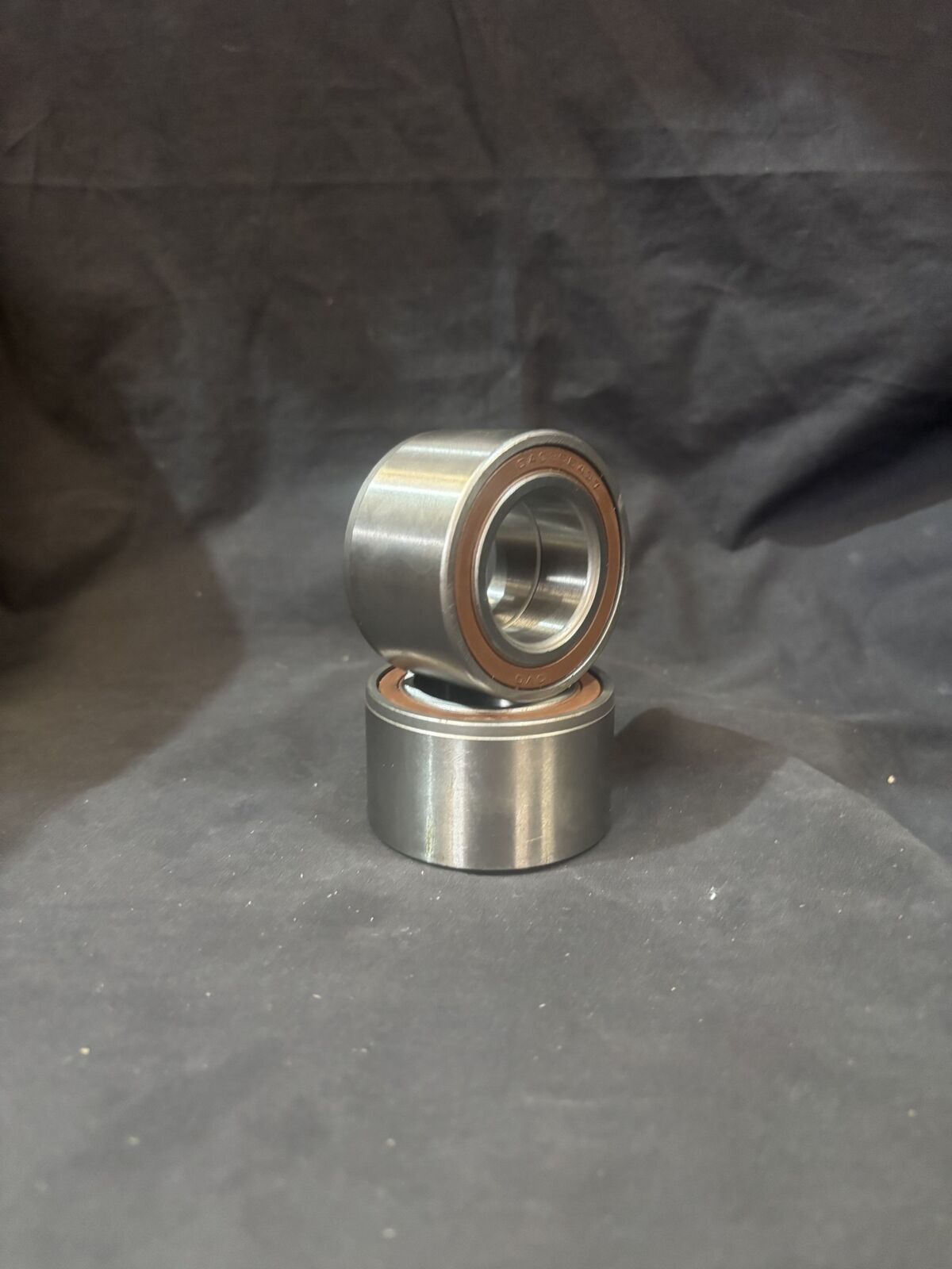 600GT front hub bearing 