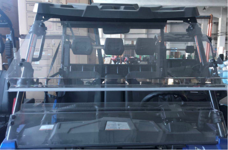 Options (Openable front windshield)
