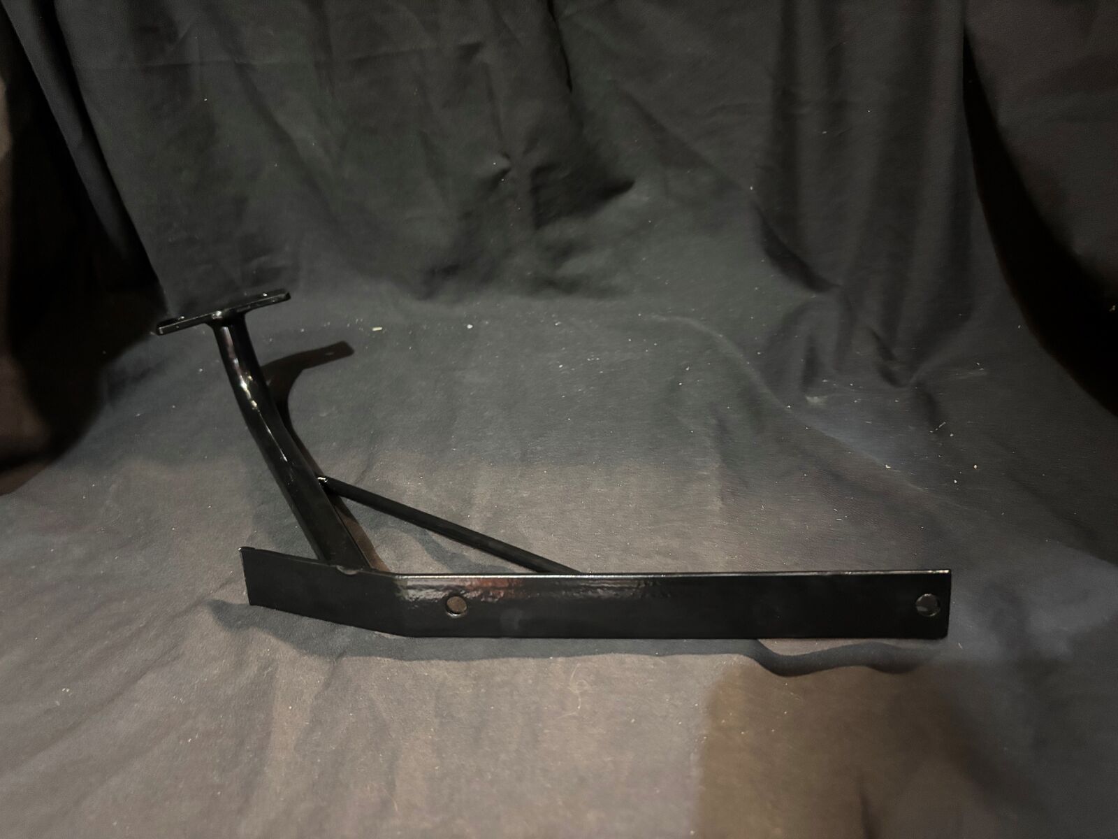 REAR FENDER LEFT BRACKET