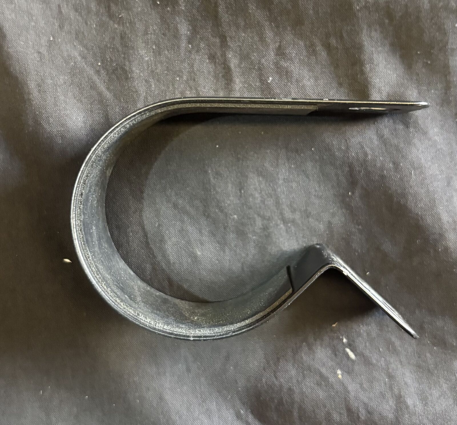 E5 BRACKET, THE WINDSHIELD