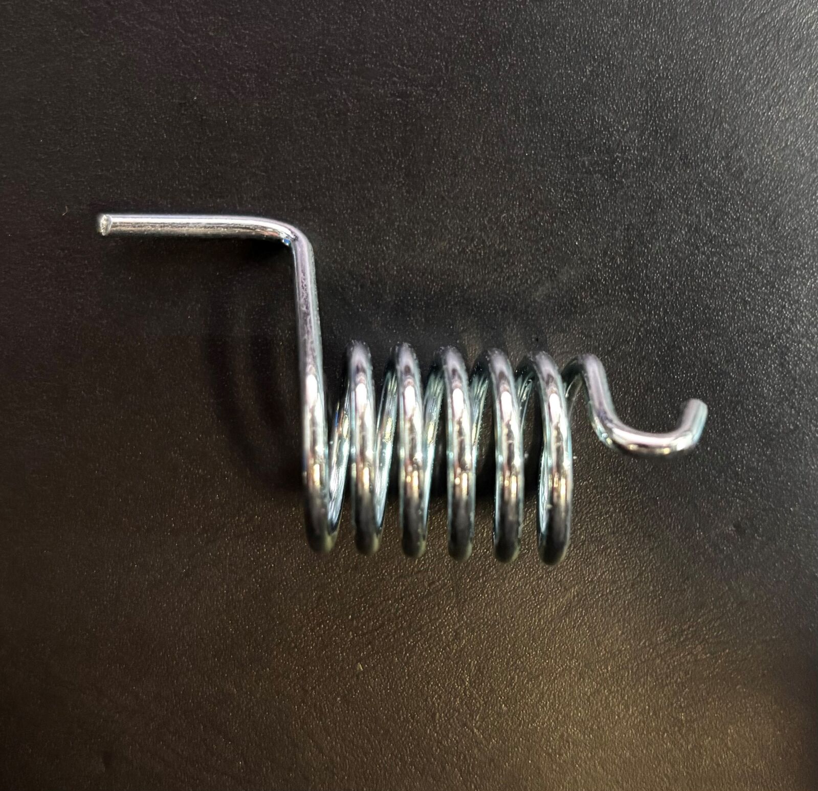 BRAKE PEDAL RETURN SPRING,R