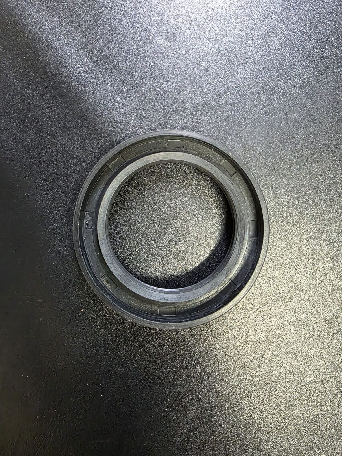 X400, OIL SEAL, REAR BRIDGE, 47 X 68 X 8.5